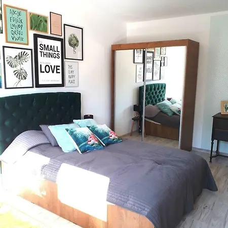 Luksusowy Apartament Przy Centrum Apartmán *
